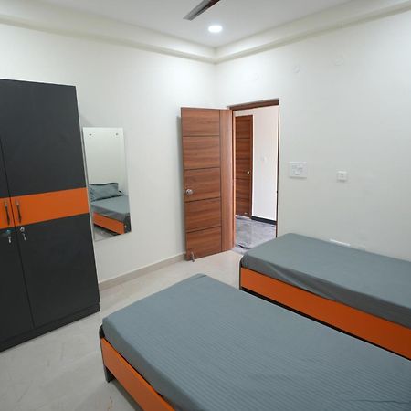 Olive-2 Coliving Pg Hostel ไฮเดอราบัด ภายนอก รูปภาพ